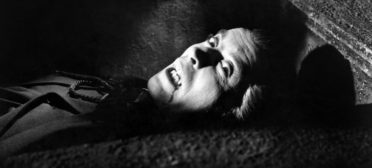Horror of Dracula (1958)First attempt at a close to faithful adaptation of the Bram Stoker's classic, but filled with plenty of thrills and chills.