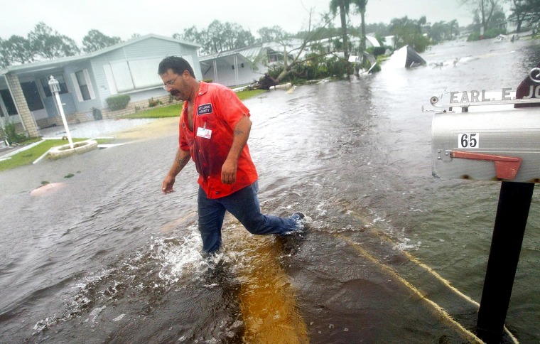 Hurricane Frances Hits Florida's East Coast