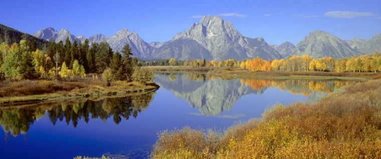 Grand Tetons reflected in Oxbow Bend, Wyoming