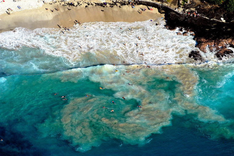 In this photo provided by Brian Powers, an aerial view of Magic Sands beach in Kailua-Kona, Hawaii is seen as taken from Brian Powers' single engine Piper Cherokee plane on Jan. 5, 2004.  Powers believes he is the first to capture aerial photos of the entire coastlines of all the major Hawaiian islands. He's posted the photos on his Web site.  (AP Photo/Brian Powers)