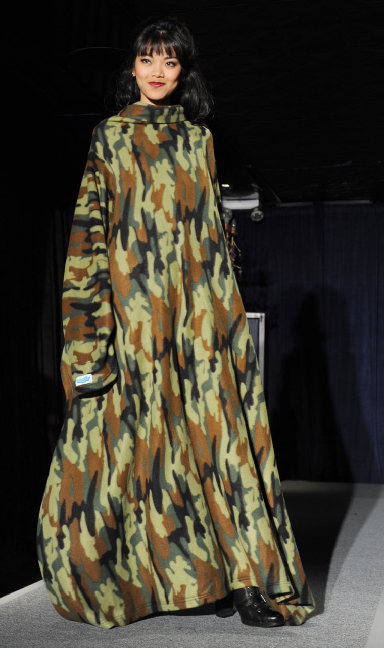 Camo snuggie hotsell