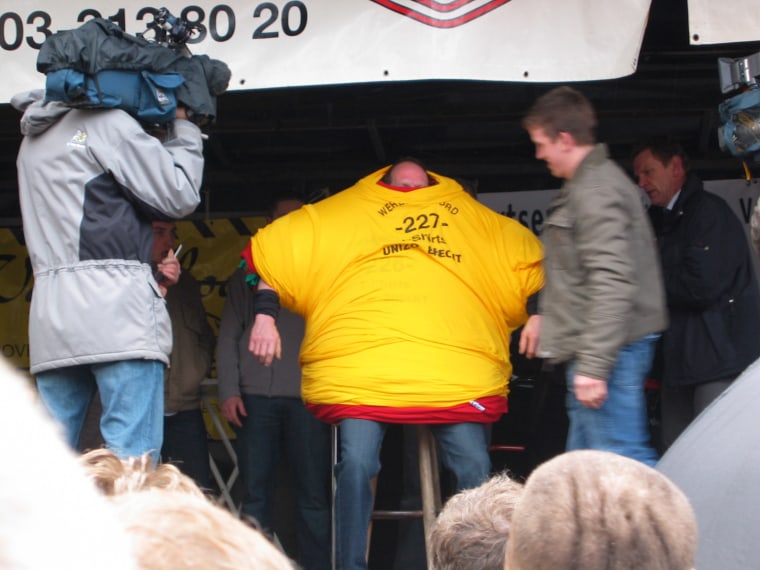 The record for the most T-shirts worn at once is 227 and was achieved by Jef Van Dijck (Belgium) in an attempt organised by Unizo in Brecht, Belgium on 24 April 2008.