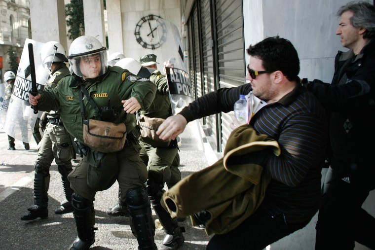 Image: Greece Crippled By General Strike
