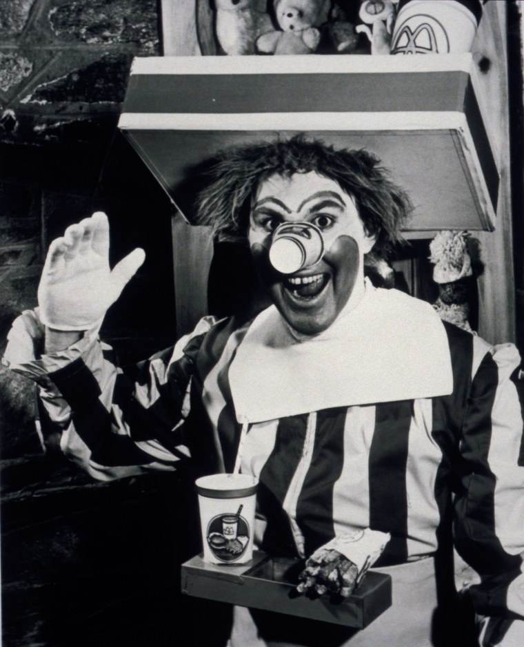 Black & white photo of Willard Scott as the first Ronald McDonald.