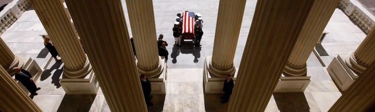 Image: Sen. Robert Byrd Lies In Repose At U.S. Capitol