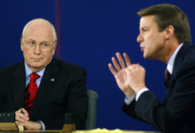 Image: US Vice-President Dick Cheney (L) listen