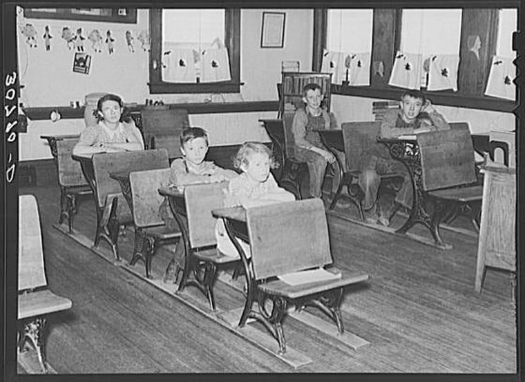 Children in rural school. Williams County, North Dakota
Lee, Russell, 1903-1986, photographer 
1937 Oct.