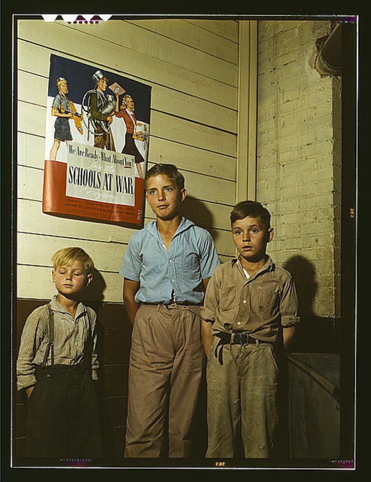 Rural school children, San Augustine County, Texas
Vachon, John, 1914-1975, photographer