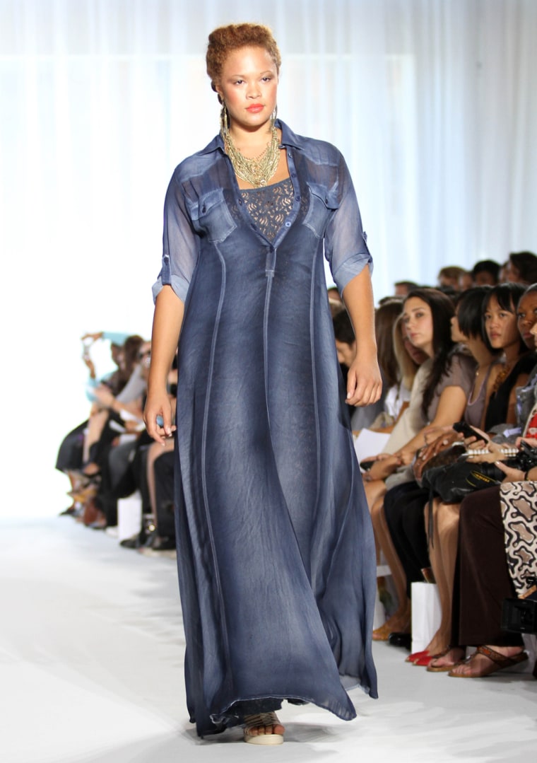 Plus Size Models On The Runway Plus Size Models On The Runway