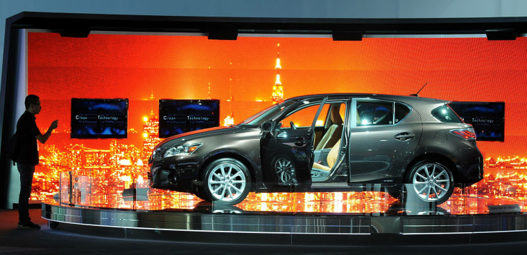 Image: The Lexus CT 200h hybrid concept is on d