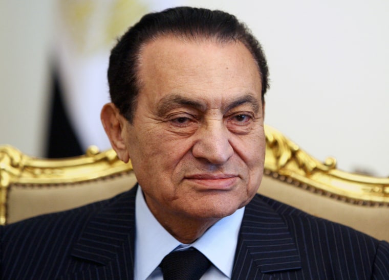 Image: Egyptian President Hosni Mubarak resigns