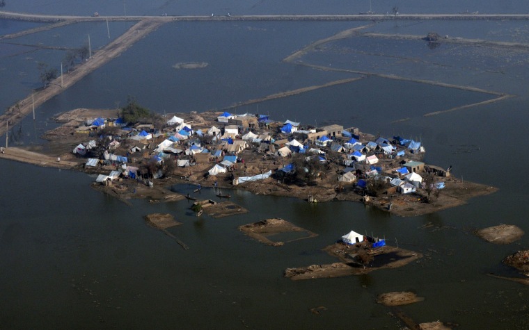 Image: An aerial view shows tents of flood-disp