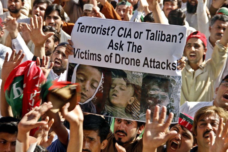 Image: Supporters of Pakistan Tehrik-e-Insaf condemn US drone attacks