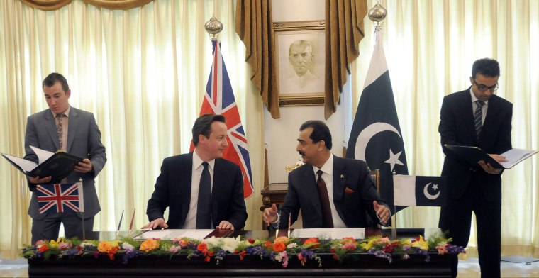 Image: British Prime Minister David Cameron visits Pakistan