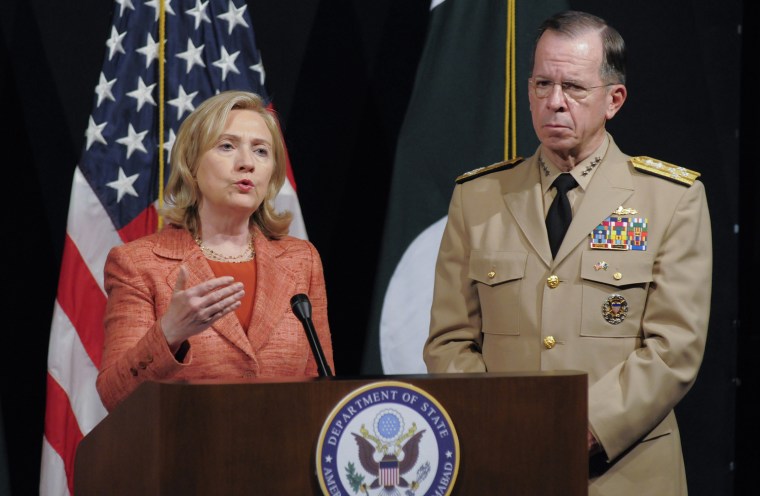 Image: U.S. Secretary of State Clinton speaks during a joint news conference with Admiral Mullen Chairman of the Joint Chiefs of Staff at the U. S. embassy in Islamabad