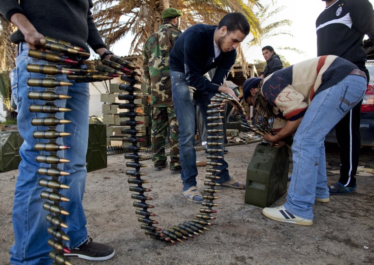 Image: Anti-Gadhafi militia members in Libya