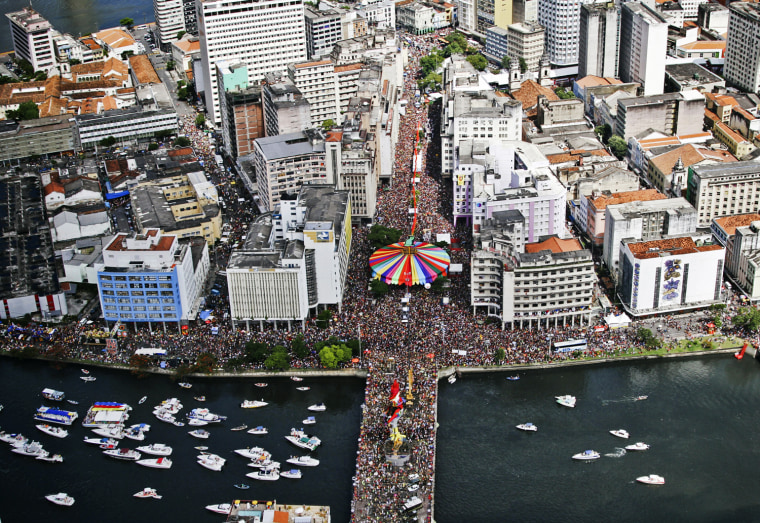 Image: An aerial view of million of revellers during the \"Galo da Madrugada\"parade in Recife