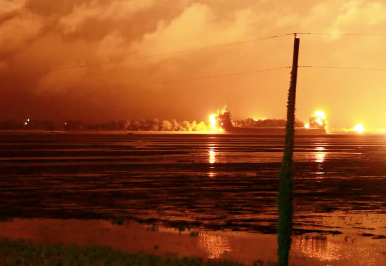 Image: U.S. Army Corps of Engineers blow up Birds Point levee