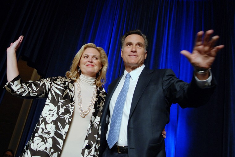 Mitt Romney Suspends His Presidential Bid