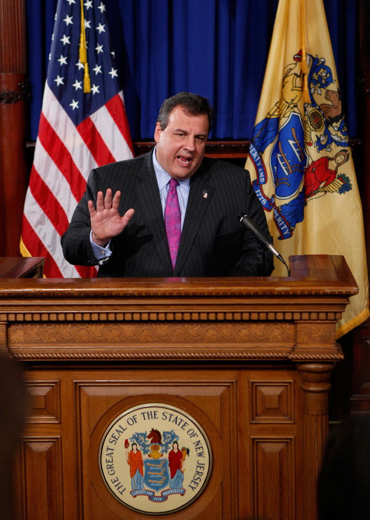 Image: New Jersey Governor Chris Christie speaks during an announcement that he will not be seeking the 2012 Republican nomination for president in Trenton, New Jersey