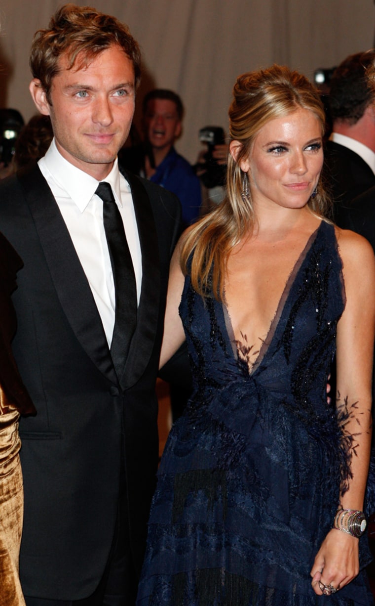 Image: Sienna Miller and Jude Law