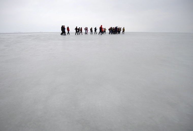 Image: Walking trip on a frozen Wadden Sea, Netherlands