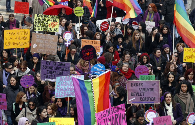 Image: Women march through central Ankara to commemorate International Women's Day
