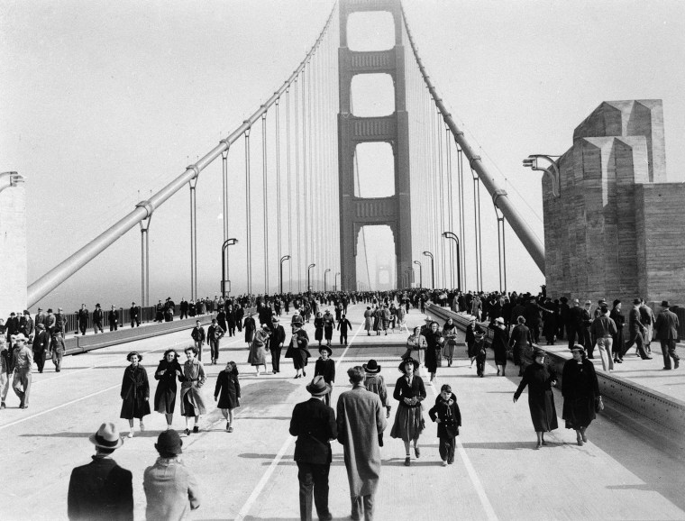 Image: Watchf Associated Press Domestic News  California United States APHS56467 GOLDEN GATE OPENS 1937