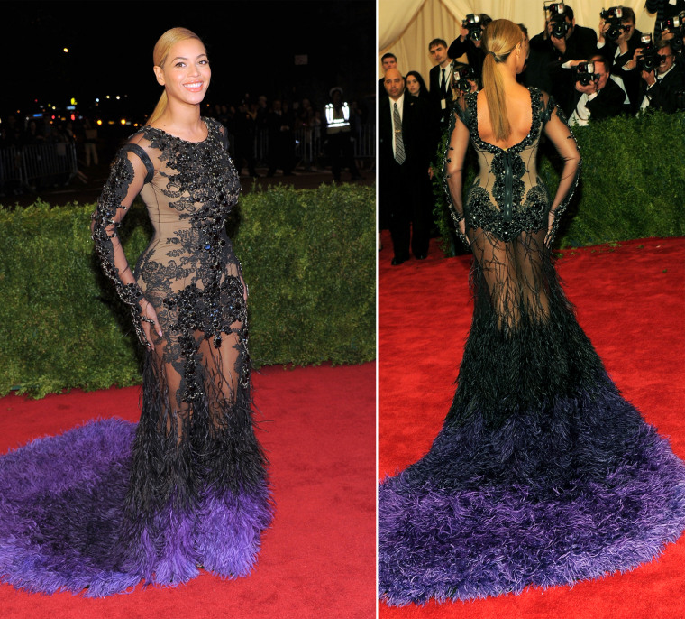 NEW YORK, NY - MAY 07:  Beyonce Knowles attends the \"Schiaparelli And Prada: Impossible Conversations\" Costume Institute Gala at the Metropolitan Museum of Art on May 7, 2012 in New York City.  (Photo by Larry Busacca/Getty Images)NEW YORK, NY - MAY 07:  Beyonce Knowles attends the \"Schiaparelli And Prada: Impossible Conversations\" Costume Institute Gala at the Metropolitan Museum of Art on May 7, 2012 in New York City.  (Photo by Larry Busacca/Getty Images)