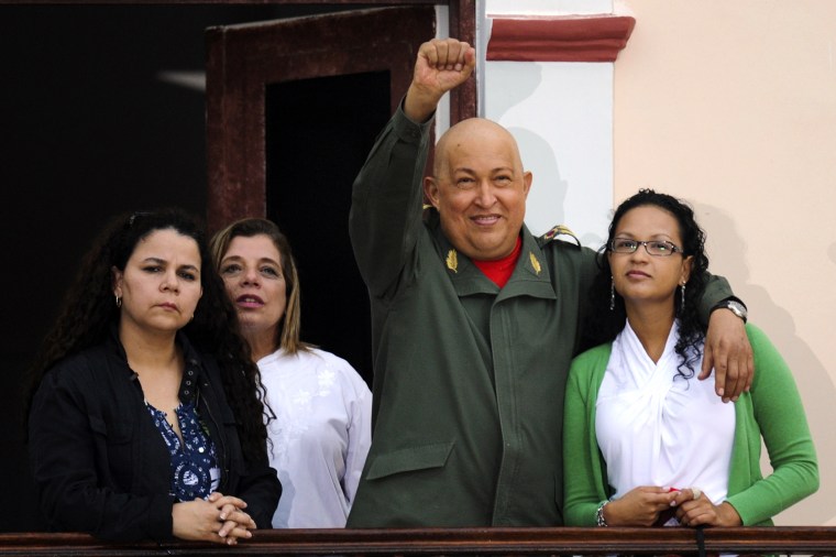 Image: Venezuela President Hugo Chavez (2-R) ge