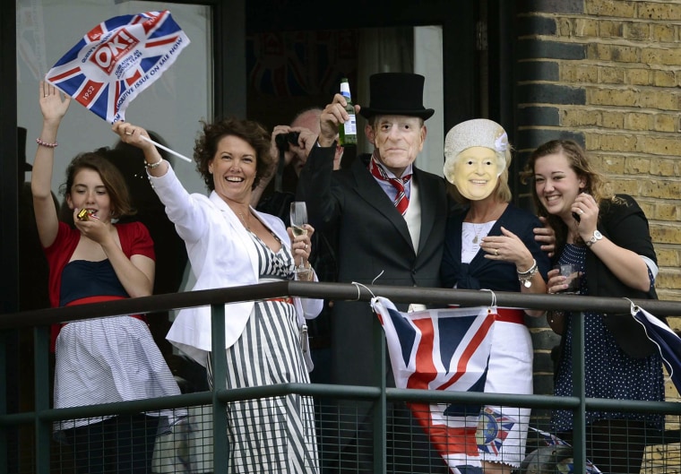 Image: Diamond Jubilee - Thames River Pageant