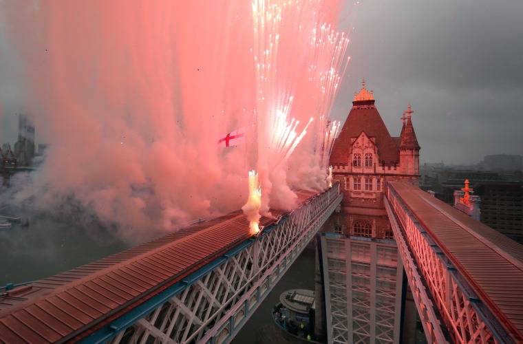Image: Diamond Jubilee - Thames River Pageant