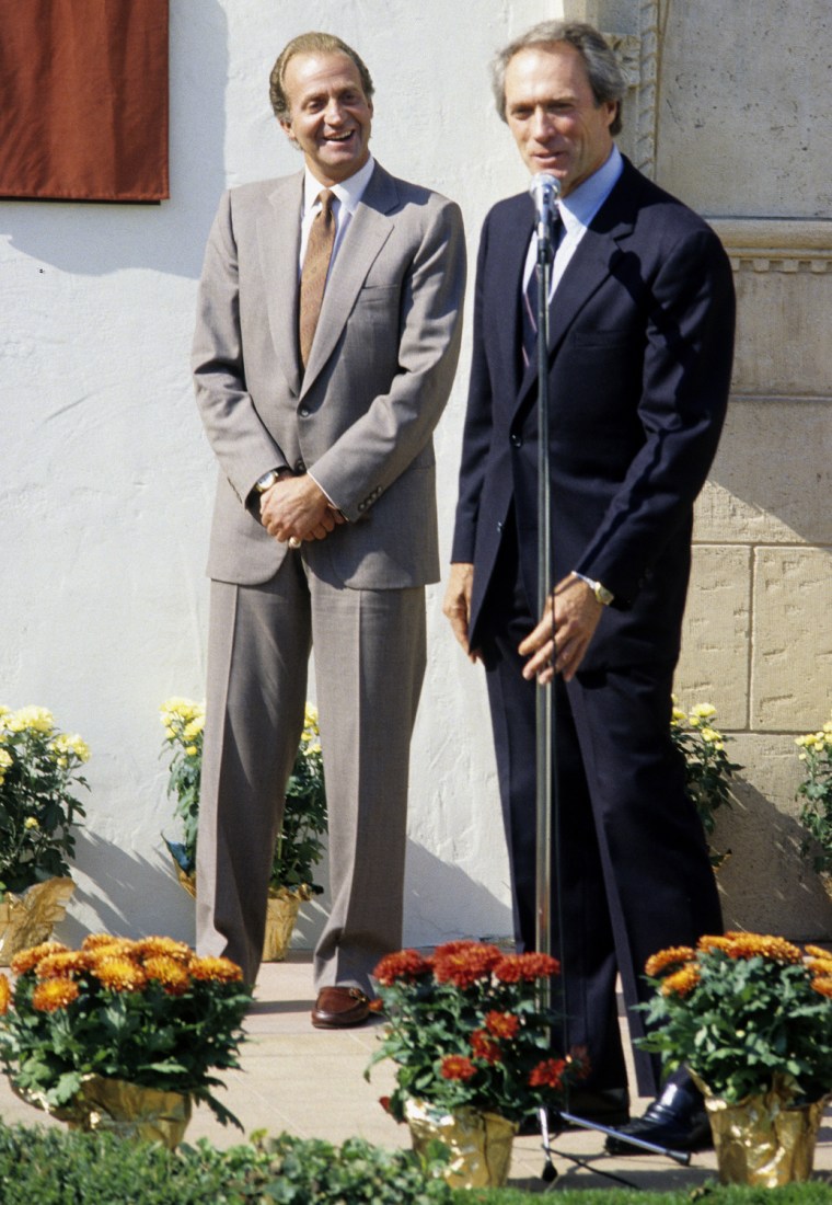 Image: Carmel, California. United States. 1987. Official visit of King Juan Carlos to United States. In the image, the spanish king with Clint Eastwood, the mayor of the city.