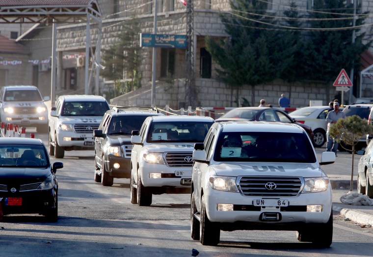 Image: UN inspectors arrive in Lebanon from Syria