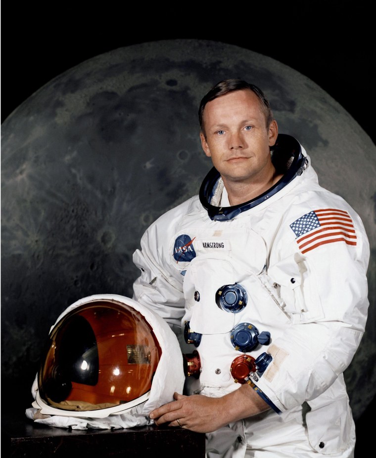 Image: Neil Armstrong, the 1st man on the moon, has died at age 82