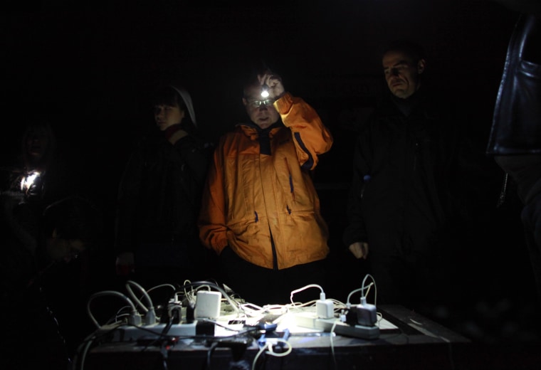 Image: East Coast Begins To Clean Up And Assess Damage From Hurricane Sandy