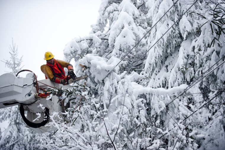 Image: *** BESTPIX *** Sandy Spawns Blizzard Across Parts Of West Virginia And Maryland