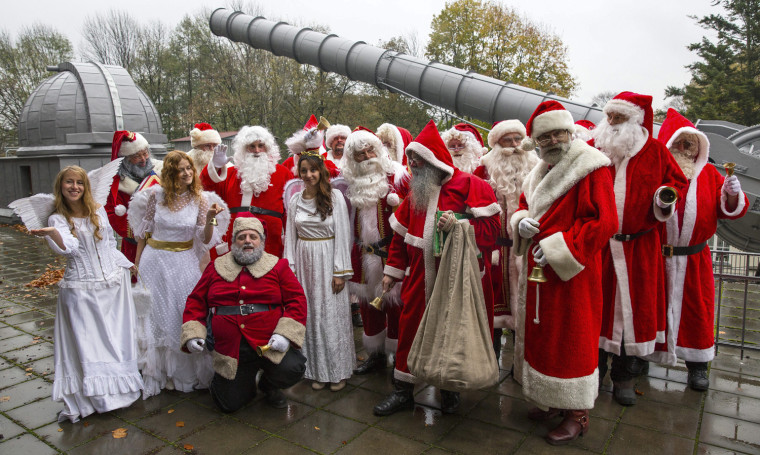 Image: Santas at Archenhold observatory