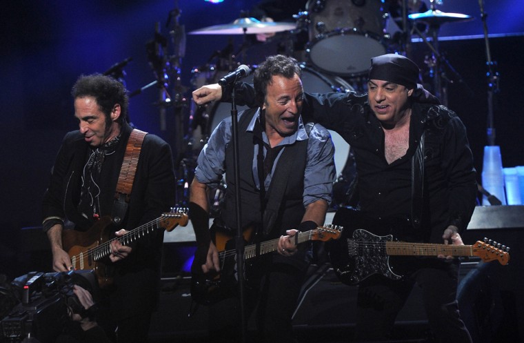 Image: 12-12-12 Concert Benefiting The Robin Hood Relief Fund To Aid The Victims Of Hurricane Sandy  - Show