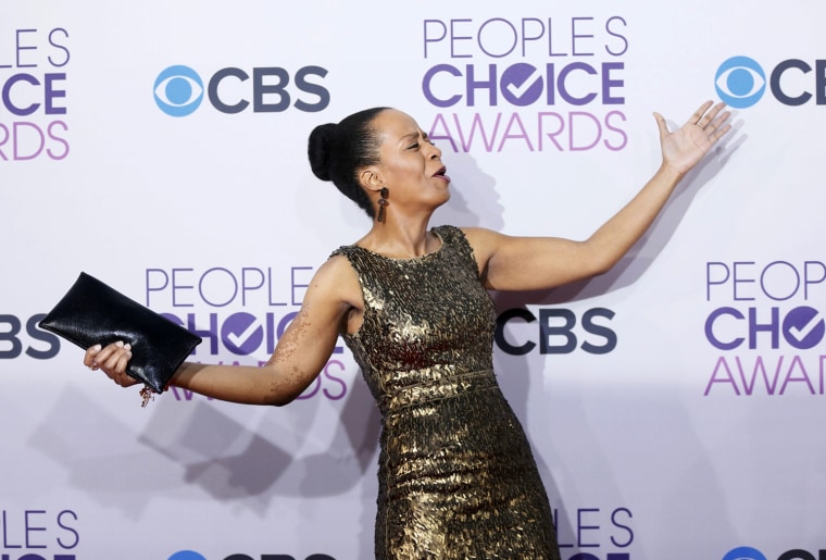 Image: Tempestt Bledsoe arrives at the 2013 People's Choice Awards in Los Angeles