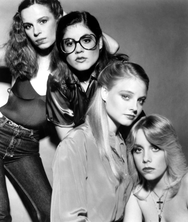 FOXES, Kandice Stroh, Marilyn Kagan, Jodie Foster, Cherie Currie, 1980, (c) United Artists/courtesy Everett Collection
