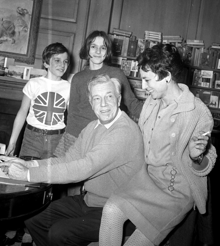 Mr Cecil Day-Lewis is named as the Poet Laureate. OPS him at his home with his wife, actress Jill Balcon and daughter Tamsin Day-Lewis, 14 and son Daniel Day-Lewis, 10.
Y17. 
January 1968. Mirrorpix/Courtesy Everett Collection ()