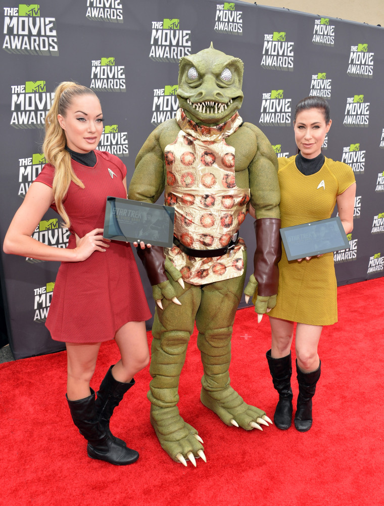 Image: 2013 MTV Movie Awards - Red Carpet