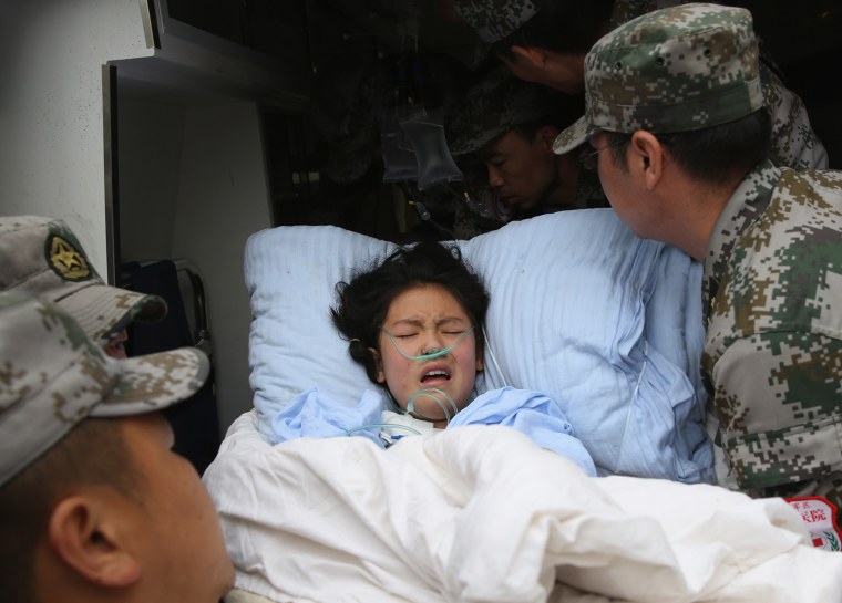 Image: Over 200 Dead, Thousands Injured as Strong Earthquake Hits Sichuan Province