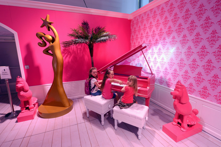 Image: Barbie Dreamhouse opened in Berlin
