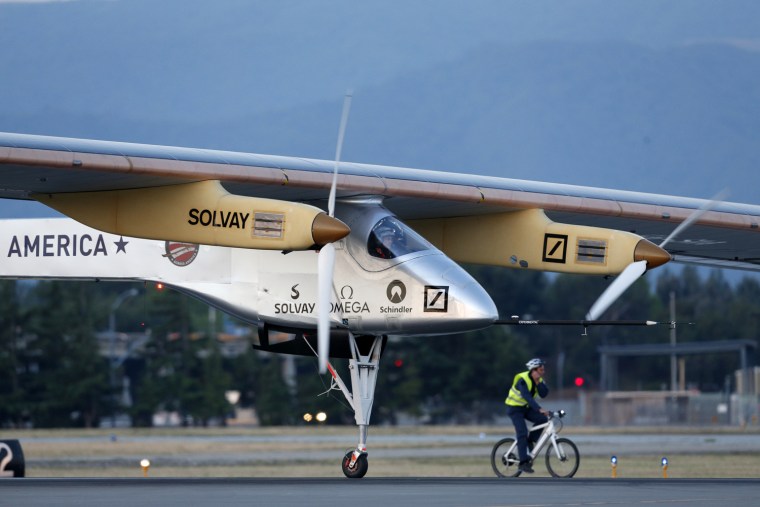 Image: Experimental Solar Powered Plane Takes Test Flight