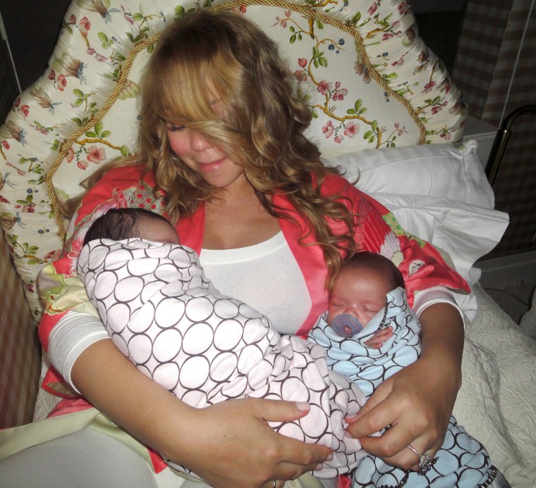 Image: Mariah Carey and Nick Cannon Debut Their Twins in Celebration of The Fresh Air Fund's Camp Mariah
