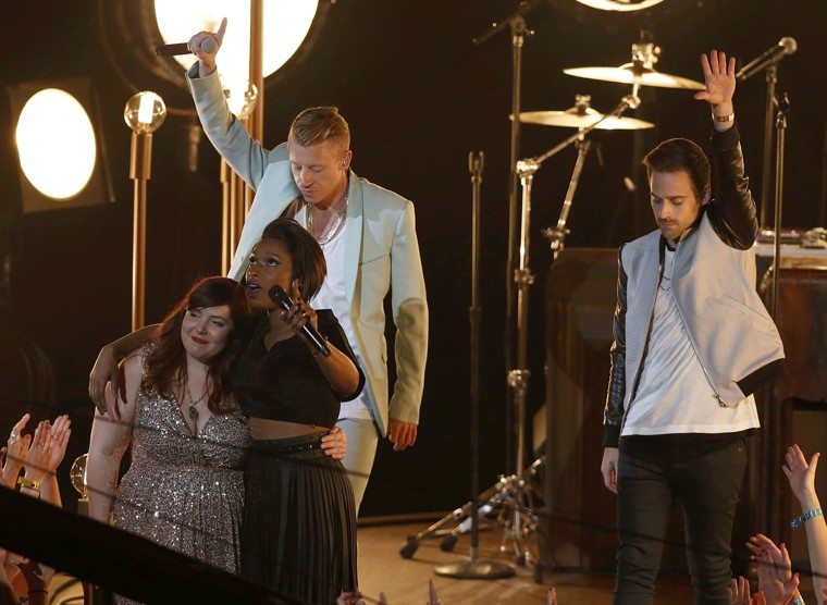 Image: Macklemore &amp; Ryan Lewis perform \"Same Love,\" featuring Lambert and Hudson during the 2013 MTV Video Music Awards in New York