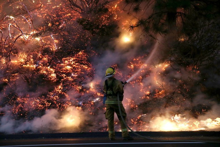 Image: ***BESTPIX*** Rim Fire Continues To Burn Near Yosemite National Park