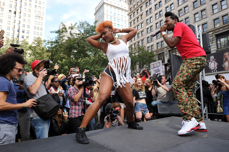 Image: Guinness World Record And Big Freedia Twerking Event